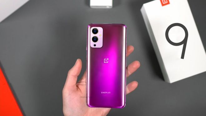一加9真机上手图曝光：后置矩阵三摄